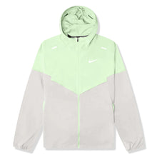 Load image into Gallery viewer, Nike Repel Packable Vapour Green Light Iron Ore Windrunner Jacket
