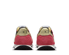 Load image into Gallery viewer, Nike Waffle Trainer 2 SD Gym Red/Metallic Gold
