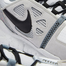 Load image into Gallery viewer, Nike Terra Vista Platinum Black &amp; Grey
