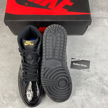Load image into Gallery viewer, Nike Air Jordan 1 Retro High Black Metallic Gold 2020
