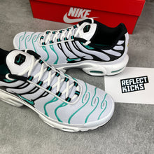 Load image into Gallery viewer, Nike Air Max Plus TN 1 Hyper Jade Tiffany 2021
