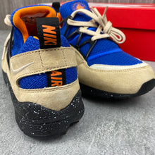Load image into Gallery viewer, Nike Air Huarache Light PRM MOWABB Size Exclusive 2014 UK8

